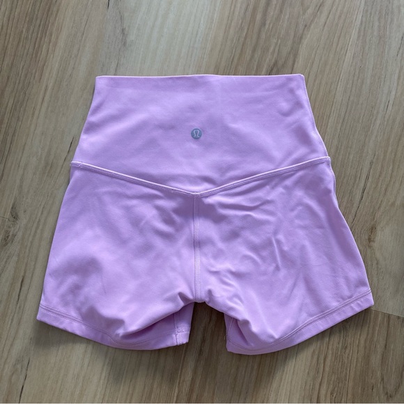 ❌❌SOLD❌❌ Lululemon Align 4" Shorts in Vitapink Size 4 - Picture 4 of 5